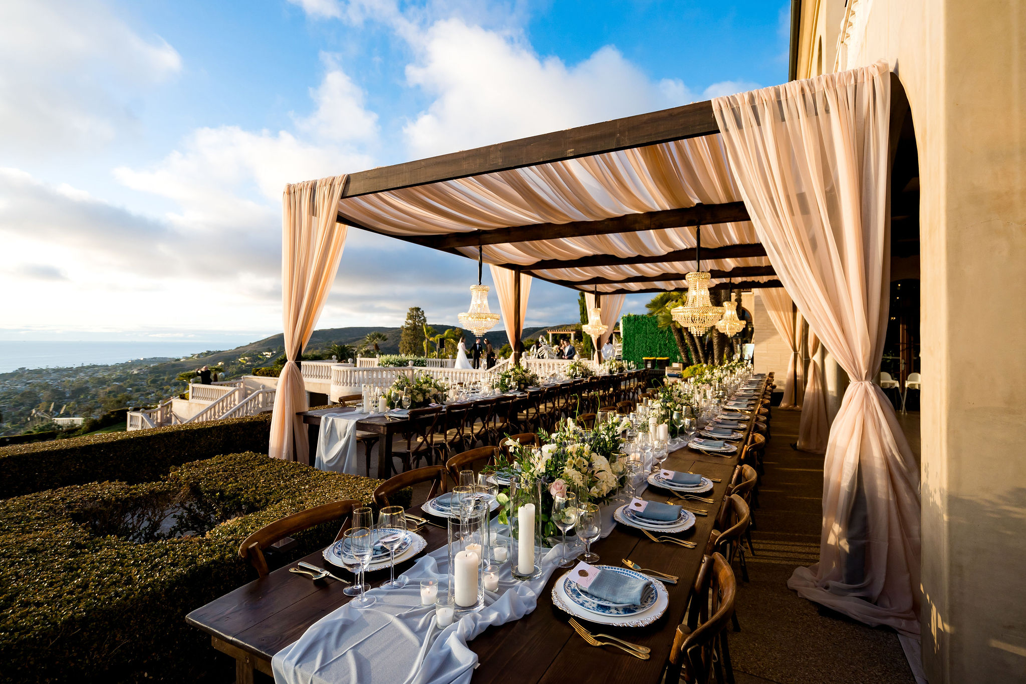 Villa Como - Full Width Image
