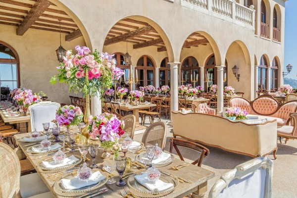 Villa Como - Full Width Image