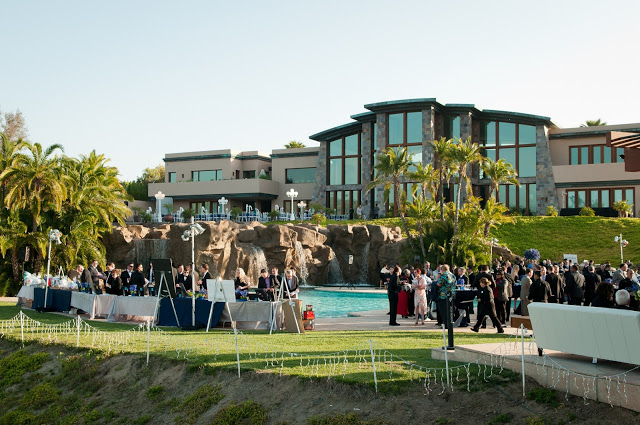 Villa Contempo - Full Width Image